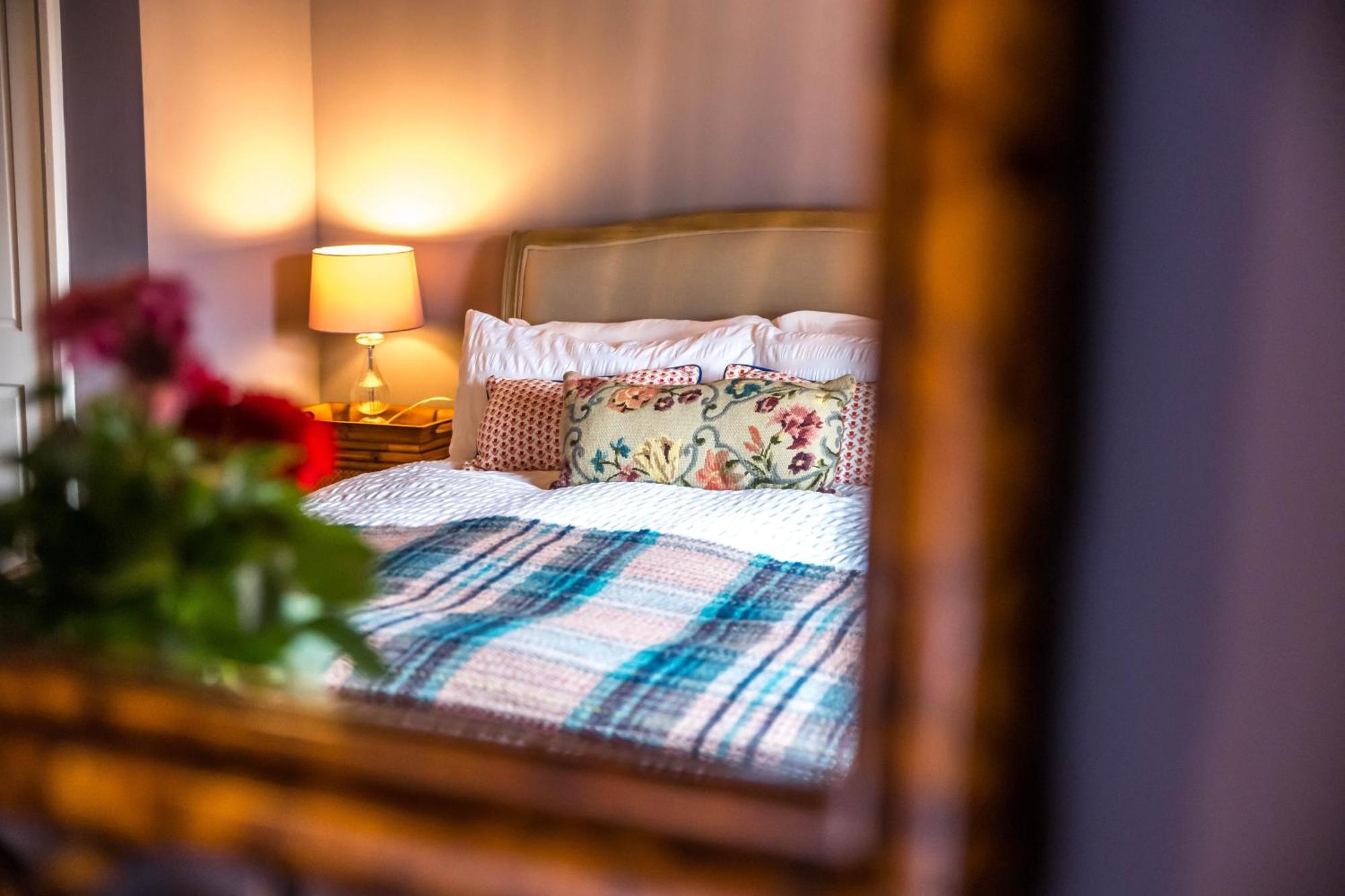 Large Country Cottage, Sleeps 8 - Spa Facilities, Garden Bar, Catering Services, Free Parking, Nature Reserve, Hen Parties 스컨소프 외부 사진