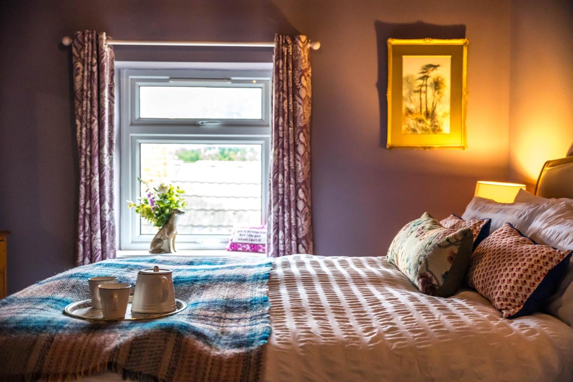 Large Country Cottage, Sleeps 8 - Spa Facilities, Garden Bar, Catering Services, Free Parking, Nature Reserve, Hen Parties 스컨소프 외부 사진