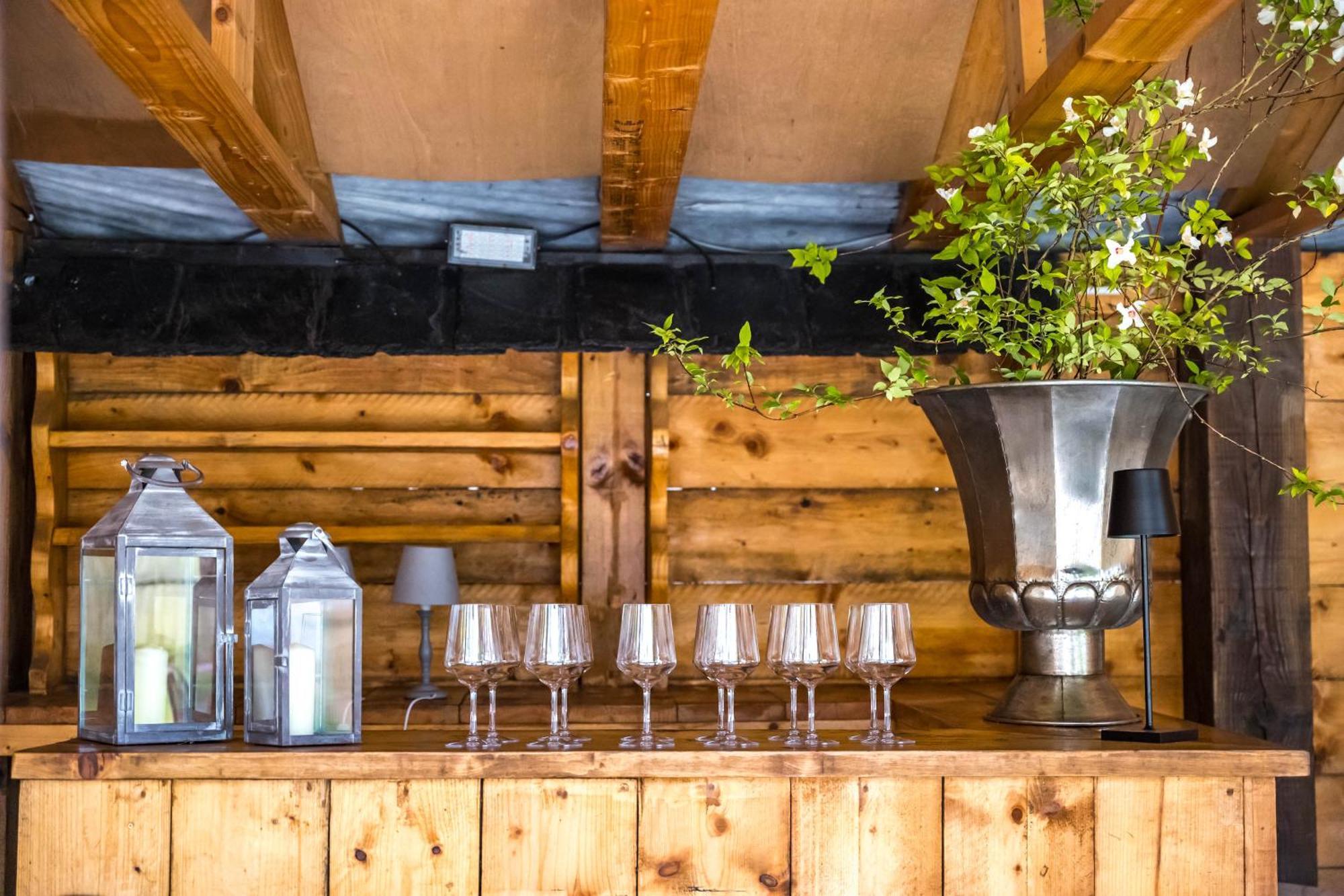 Large Country Cottage, Sleeps 8 - Spa Facilities, Garden Bar, Catering Services, Free Parking, Nature Reserve, Hen Parties 스컨소프 외부 사진